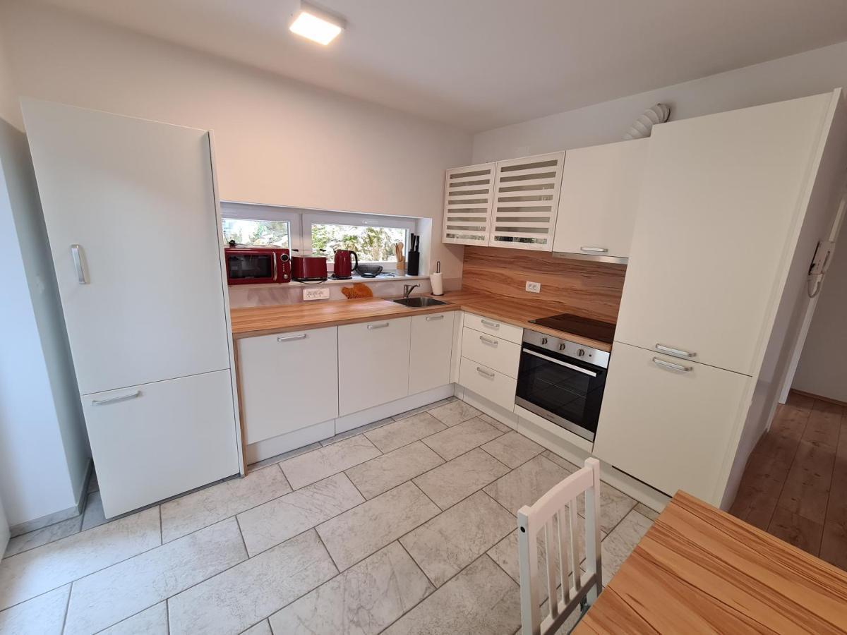 Apartments Rozalija Preddvor Room photo